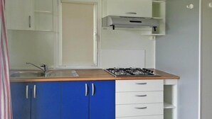 Mobile Home | Private kitchen - Mobile Home in Sarzana With Terrace (Sarzana)