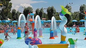 Mobile Home | Pool | Outdoor pool - Mobile Home in Desenzano With Swimming Pool (Desenzano del Garda)