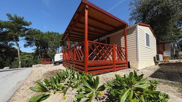 Mobile Home | Property grounds