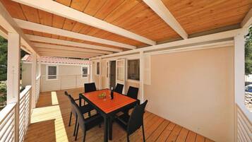 Mobile Home | Balcony