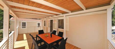 Mobile Home | Balcony