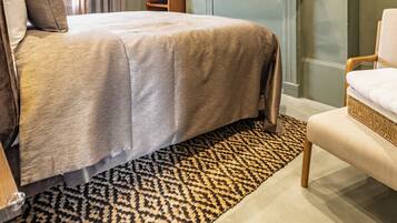 Luxe appartement, airconditioning, uitzicht op stad | Verduisterende gordijnen, geluiddichte muren