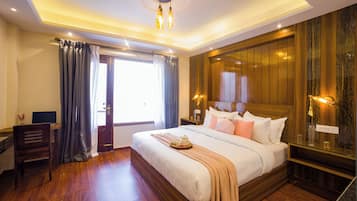 Apartment, 1 Katil Raja (King), Balcony, Hill View | Seterika/papan seterika, Wi-fi percuma