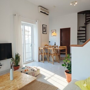 Interior - Modern & charming 2BR Townhouse in Lagos (Lagos)