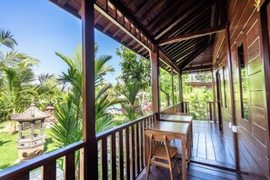 Family Double or Twin Room, Balcony, Garden View | Terrace/patio