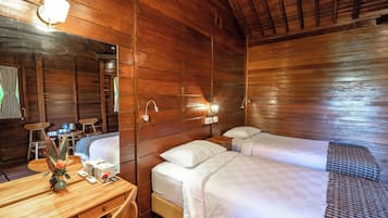 Family Double or Twin Room, Balcony, Garden View | Desk, laptop workspace, free WiFi