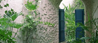 Anhien Hue homestay - A dreamy pink house nestled within a natural garden