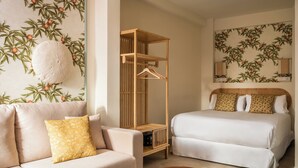 Unclassified image, 2 of 15, button - BYPILLOW Residence Abril  (Seville)