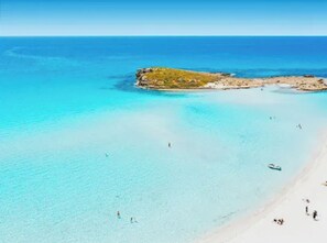 Sun-loungers, beach towels