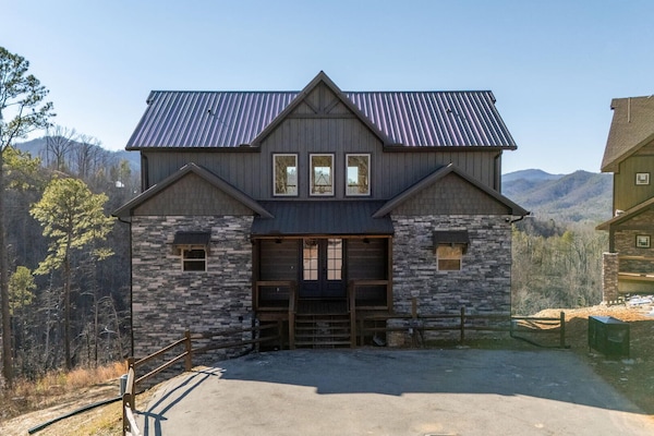PropertyImg1