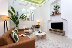 Apartment (1 Bedroom) | Living area