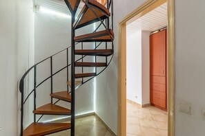 Interior - Country House 'Serenity' with Private Terrace, Wi-Fi, and Air Conditioning (Paxoi)