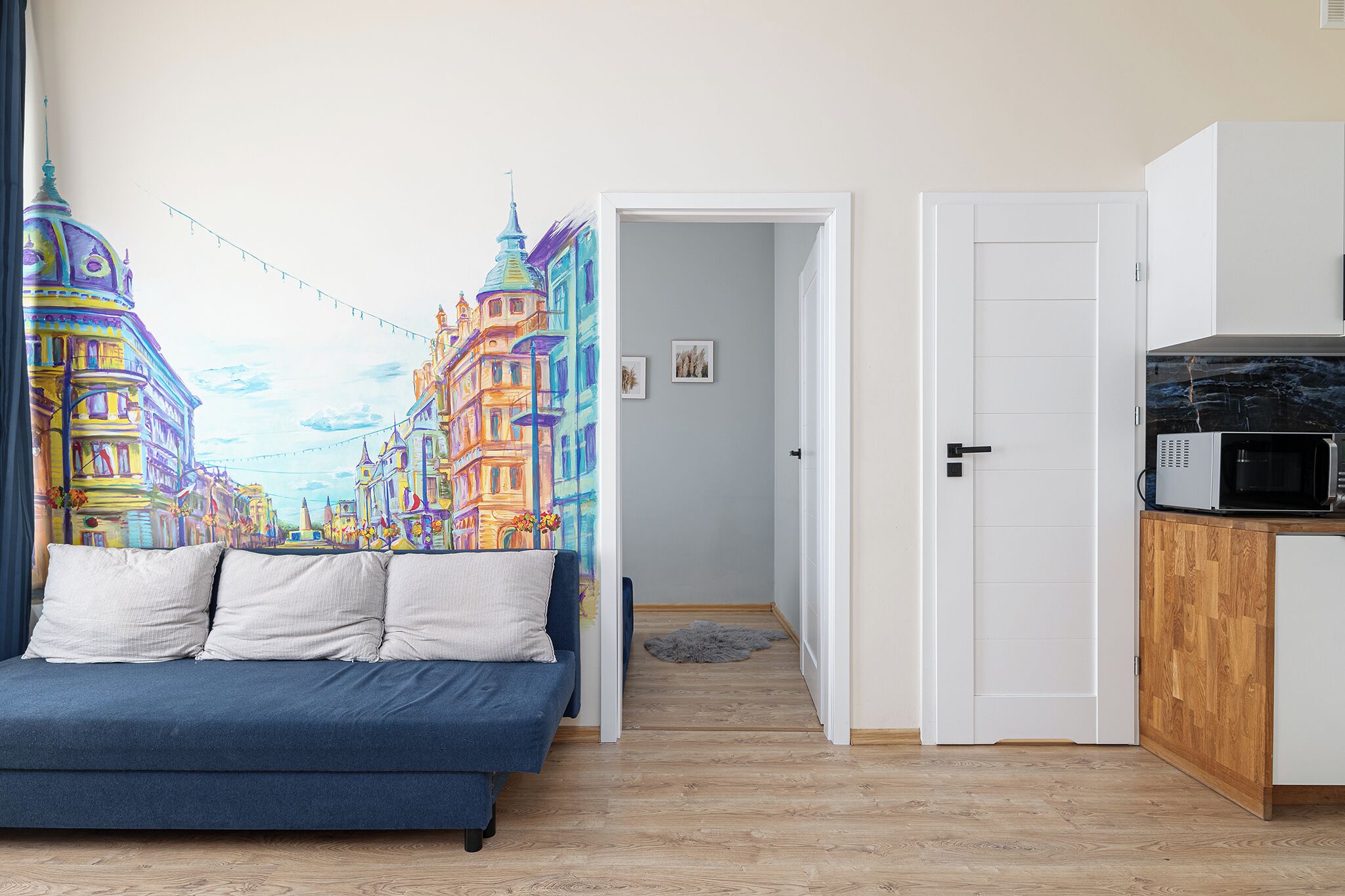 City Apartment | Living room