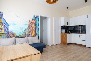 City Apartment | Living area