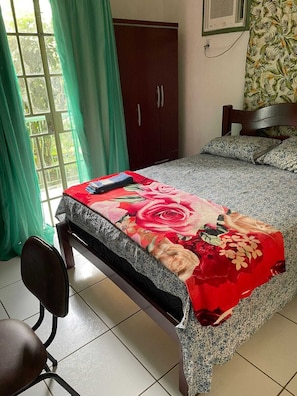1 chambre, Wi-Fi, draps fournis