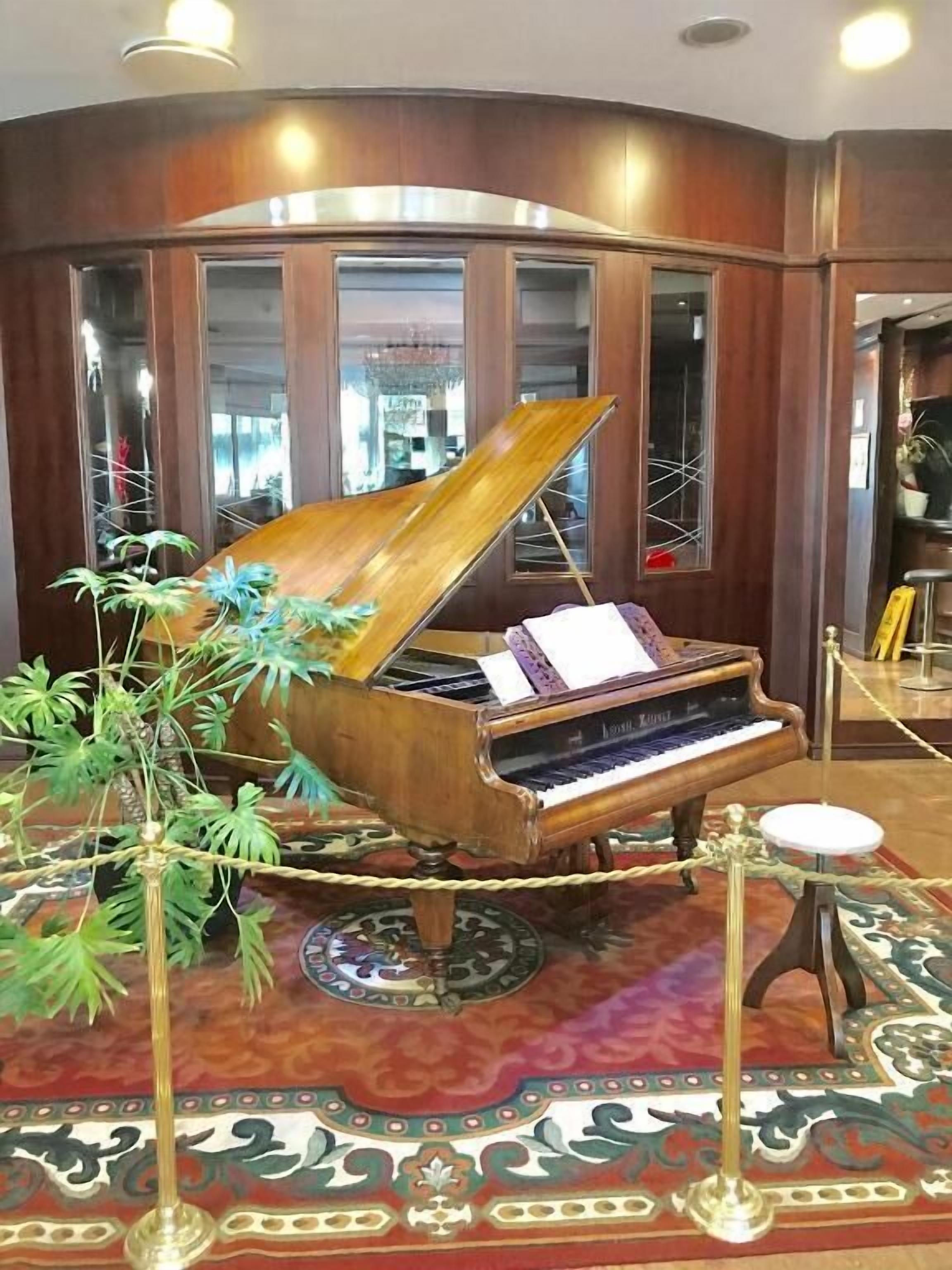 Photo - Hotel Mythos