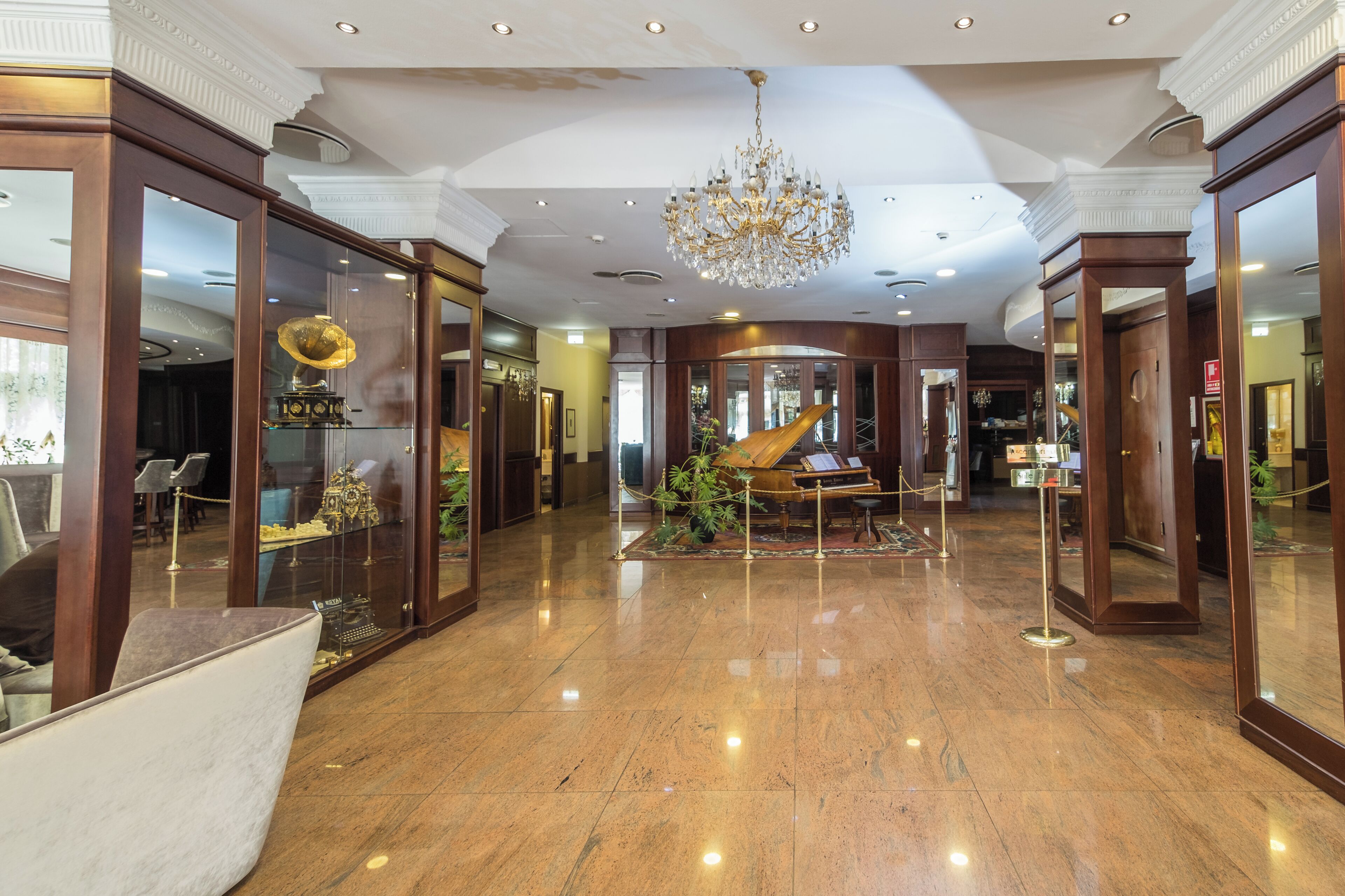 Photo - Hotel Mythos