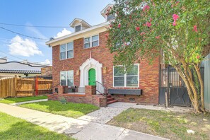 Apartment (0 Bedroom) | Interior