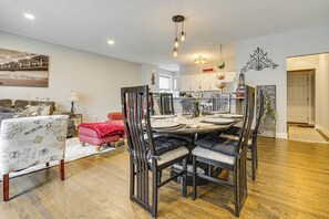 Apartment (4 Bedrooms) | Interior - Walk to Bites & Whittier Park: Uptown Getaway! (Minneapolis)