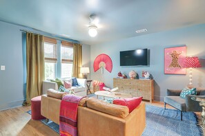 House (4 Bedrooms) | Interior