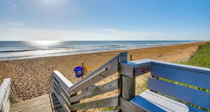 Swim, Fish & Walk to Shore: Ormond Beach Home!