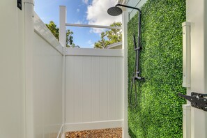 House (3 Bedrooms) | Interior - Private Hot Tub & Fenced Yard: Sleek Gulfport Home (Gulfport)