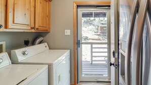 Nhà (2 Bedrooms) | Nội thất
