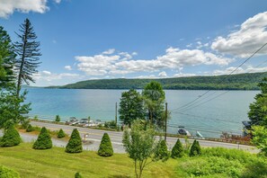 Apartment (1 Bedroom) | Interior