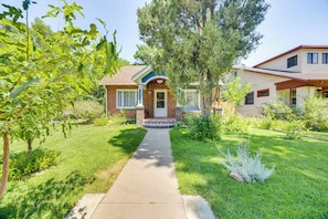 House (2 Bedrooms) | Interior - 1 Mi to Riverwalk: Home w/ Fenced Yard in Pueblo (Pueblo)