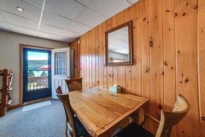 Apartment (0 Bedroom) | Interior - 'the Nest': Waterfront Lake Ostego Studio (Cooperstown)