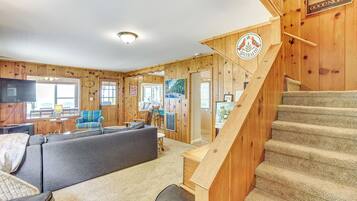 Cottage (4 Bedrooms) | Interior