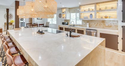 Patio, Fire Pit & Hillside Views: Agua Dulce Home