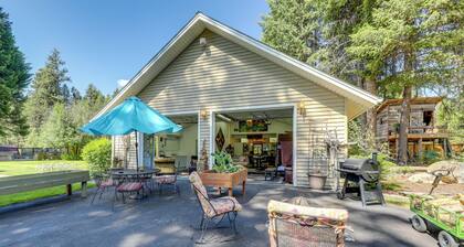 Walk to Happys Inn: Studio w/ Outdoor Space!