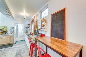 Apartment (0 Bedroom) | Interior