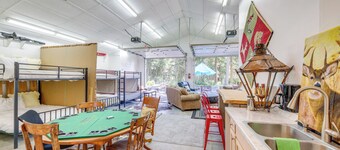 Walk to Happys Inn: Studio w/ Outdoor Space!