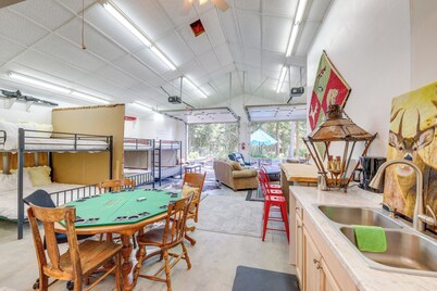 Walk to Happys Inn: Studio w/ Outdoor Space!