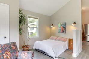 Apartment (0 Bedroom) | Interior