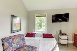 Apartment (0 Bedroom) | Interior - 1 Mi to Conway Riverwalk: Studio in Historic Dtwn (Conway)