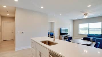 Apartment (2 Bedrooms) | Bahagian dalam