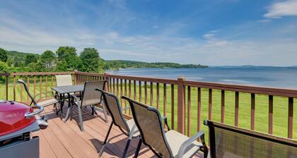 Lake Memphremagog Access: Newport Condo w/ Balcony