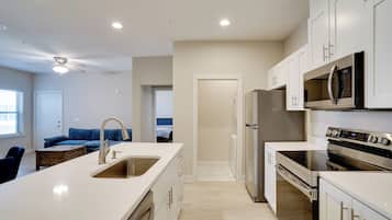 Apartment (1 Bedroom) | Interior