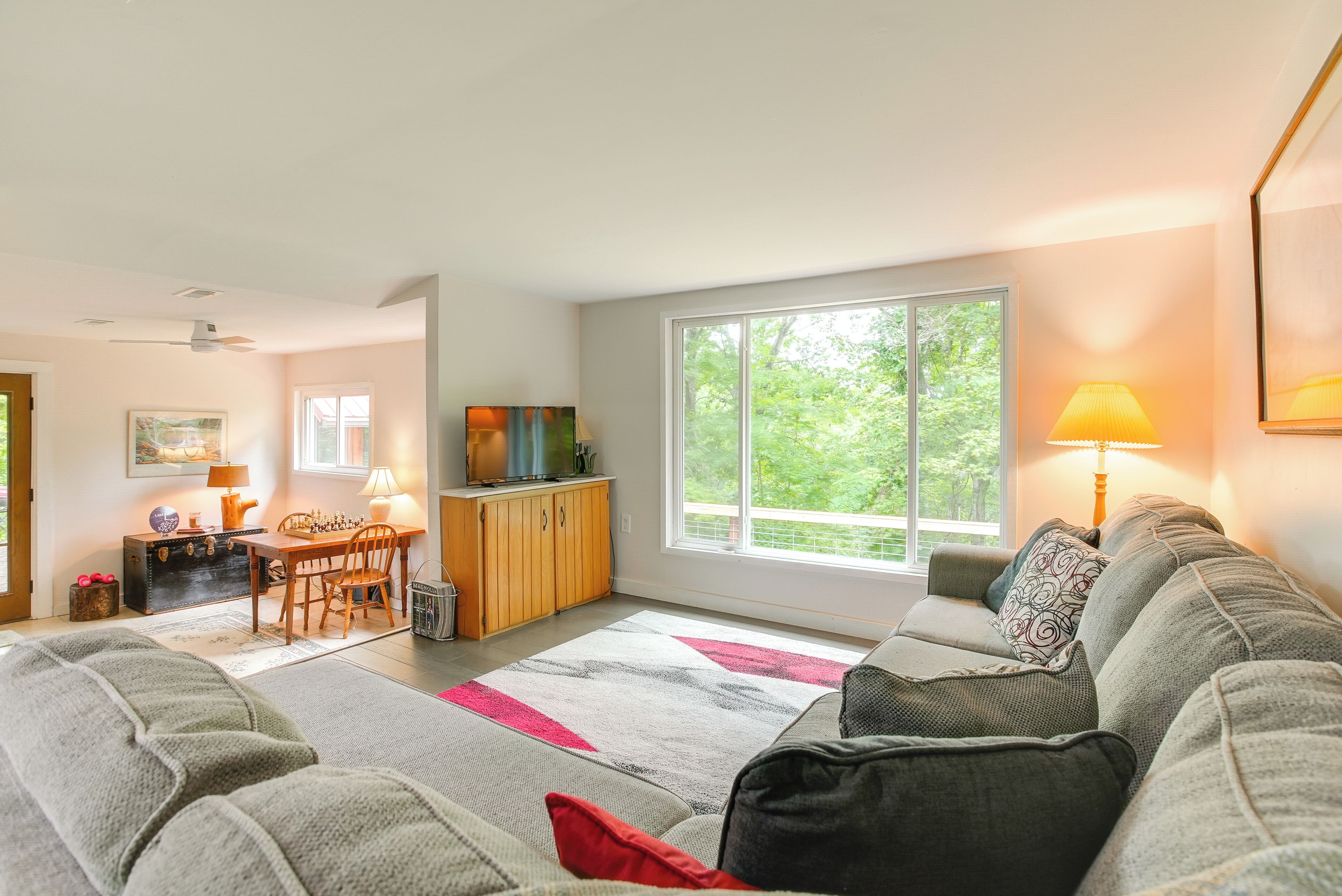 House (3 Bedrooms) | Front of property