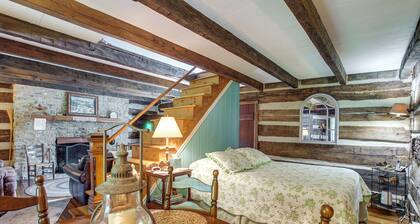 3 Mi to River: 11-acre Retreat in Rural Stockport