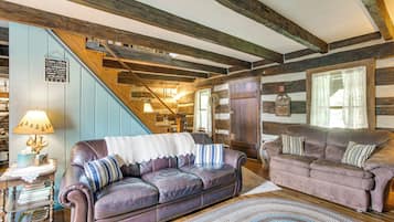 Rumah (1 Bedroom) | Interior