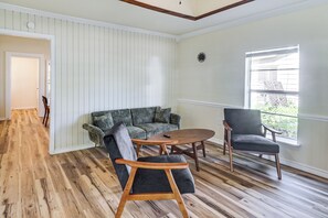 Casa (2 Bedrooms) | Interior