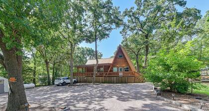 3 Mi to Lake Texoma: Gordonville Getaway!