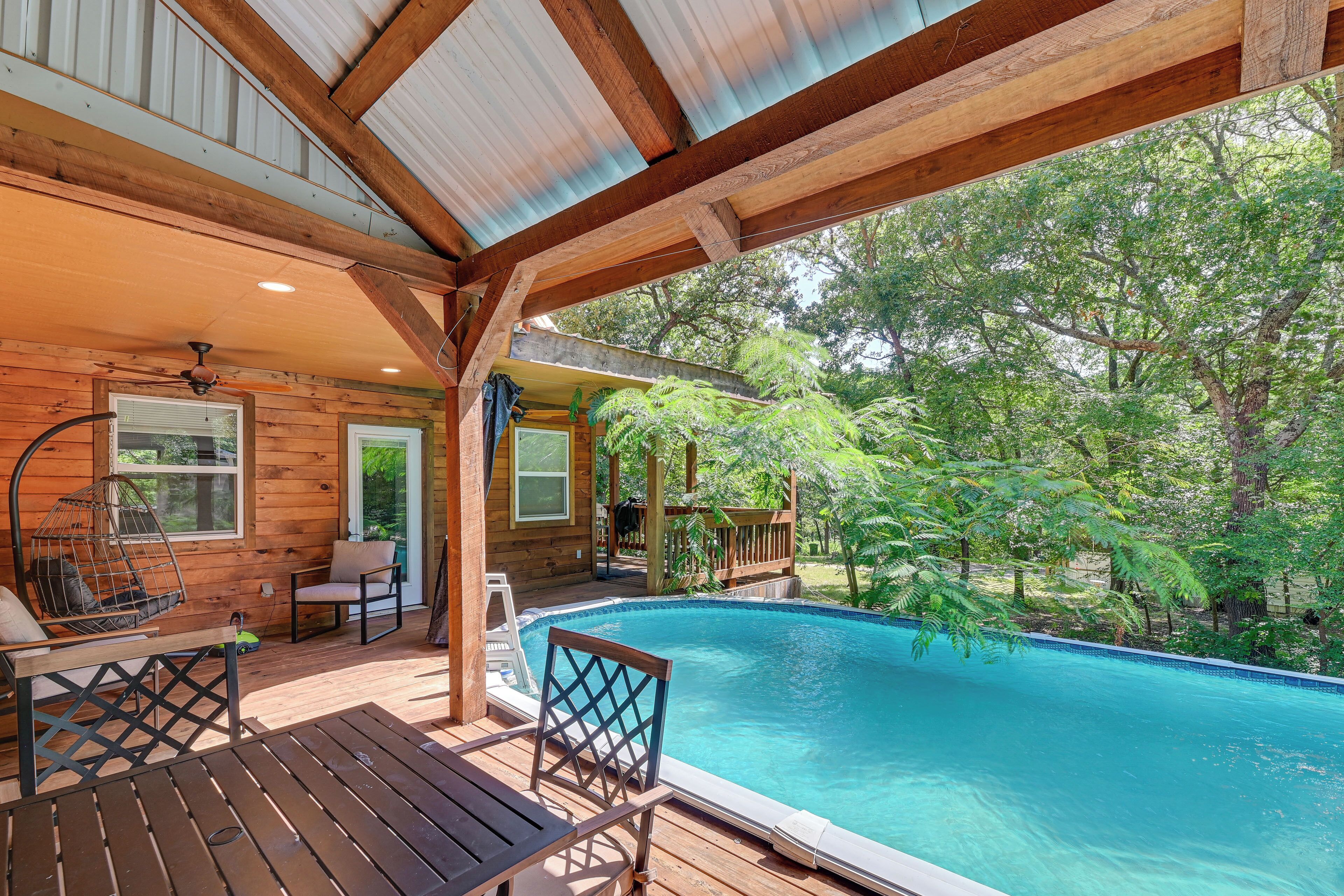 House (1 Bedroom) | Interior