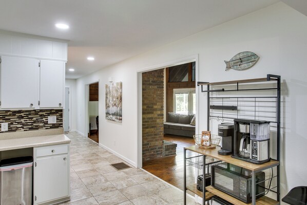 House (4 Bedrooms) | Interior