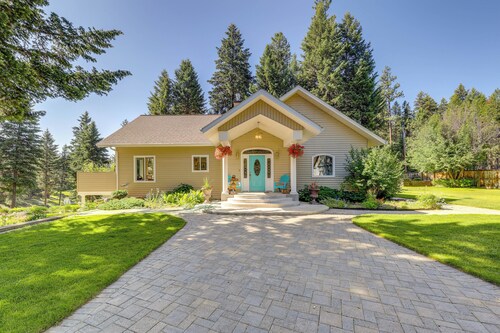 Retreat & Event Villa: Lake Access