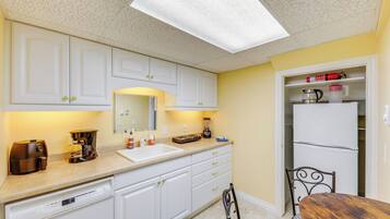 Apartemen (0 Bedroom) | Interior